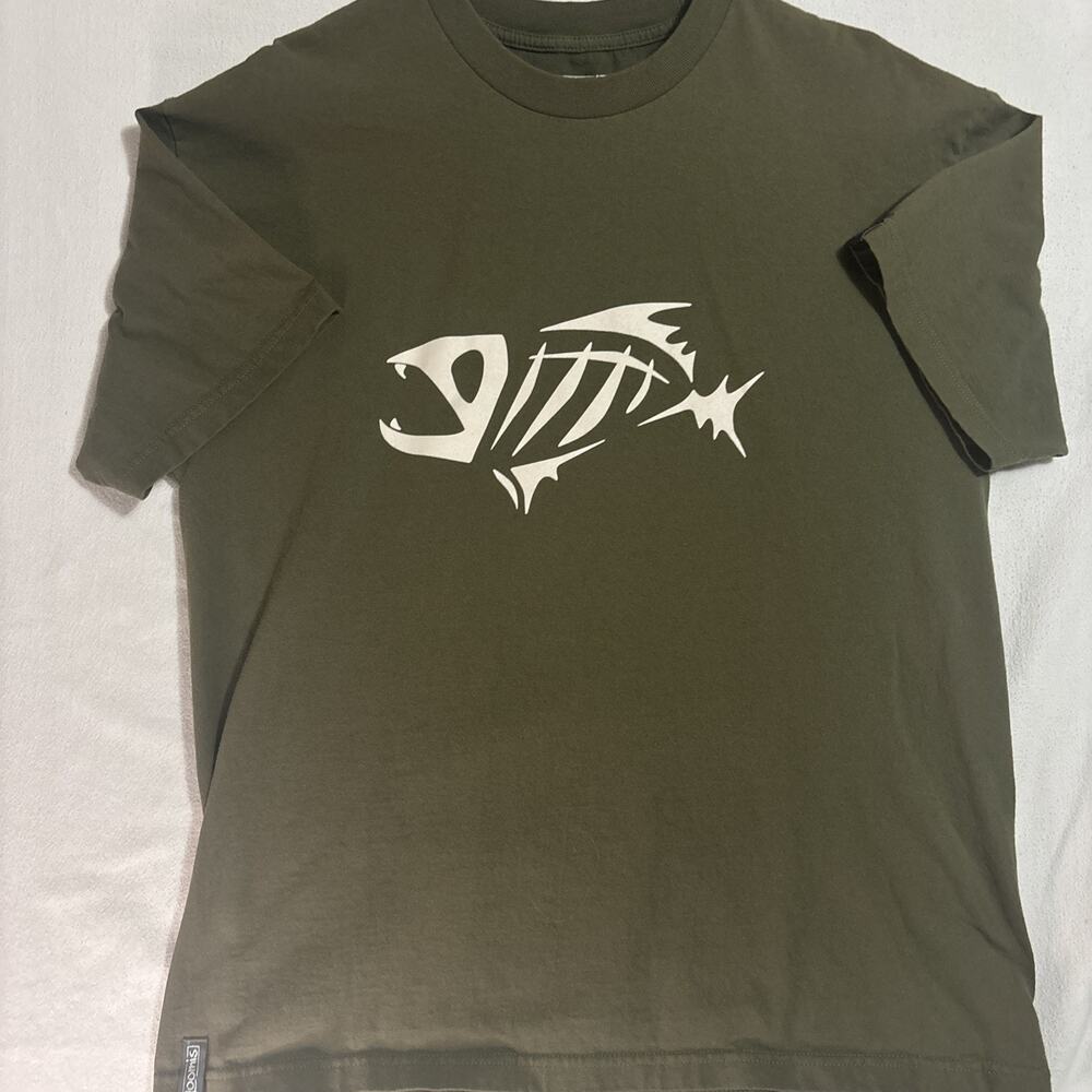 G Loomis Men’s Skeleton Fish Logo Graphic Tee